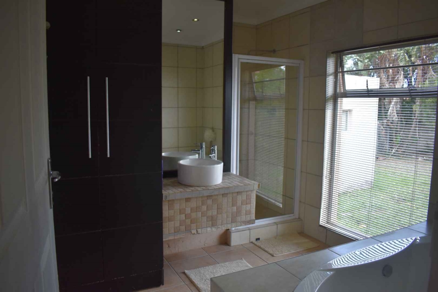 3 Bedroom Property for Sale in Beacon Bay Eastern Cape